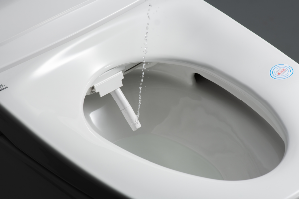 SARAS智能座廁有臀洗噴嘴和婦洗噴嘴