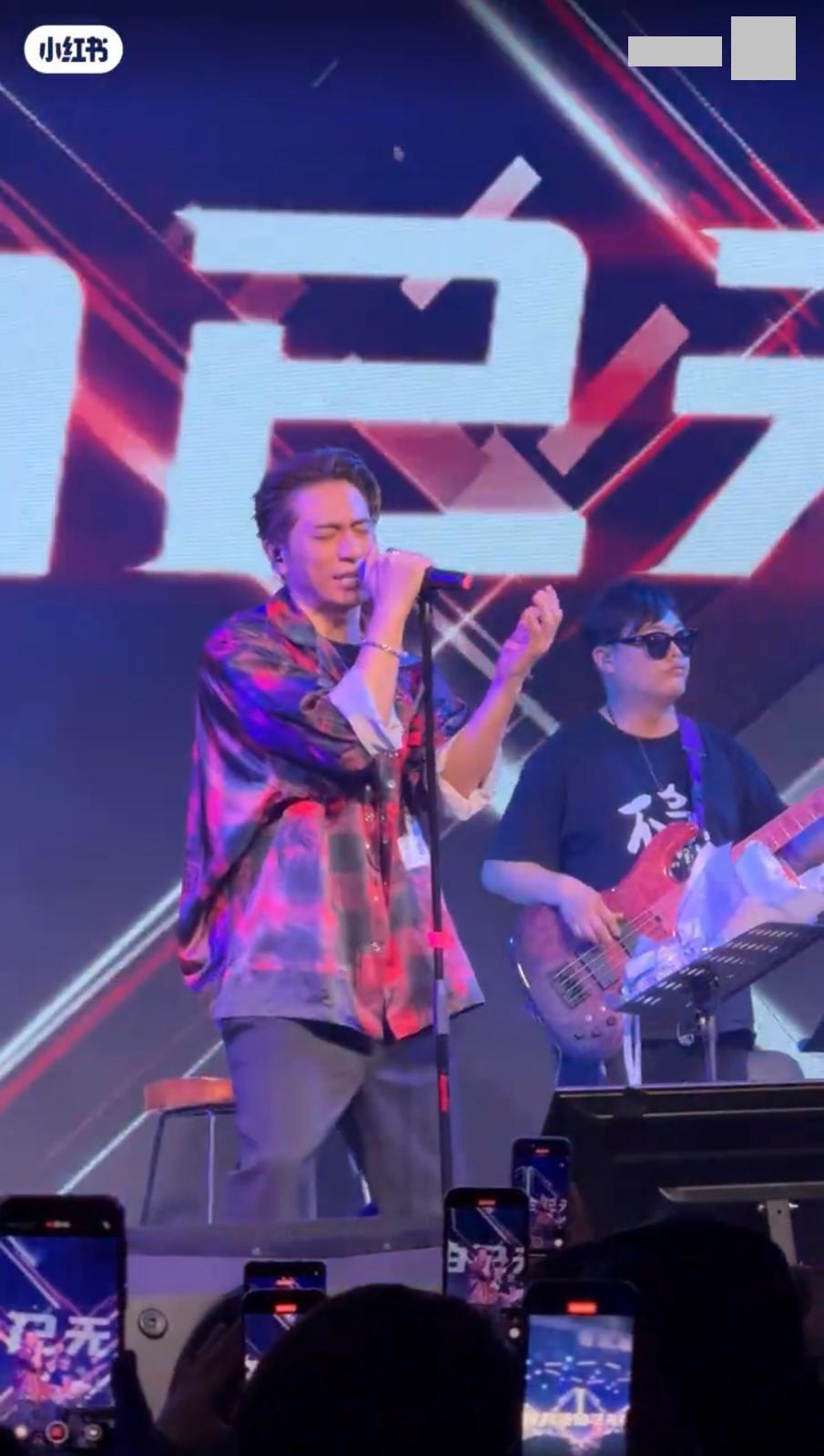 吳卓羲在廣州舉行與你繼續同行演唱會,不少歌迷分享當日盛況到小紅書或微博。(小紅書)