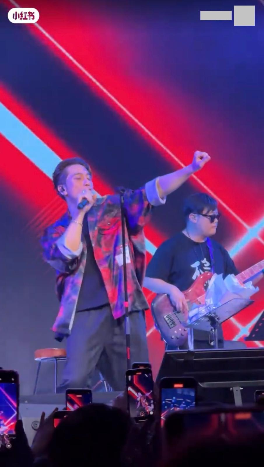 吳卓羲在廣州舉行與你繼續同行演唱會,不少歌迷分享當日盛況到小紅書或微博。(小紅書)