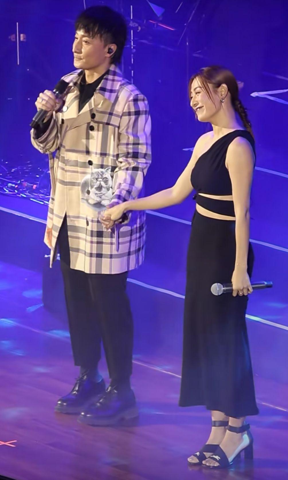 江若琳擔任嘉賓合唱《好心好報》。