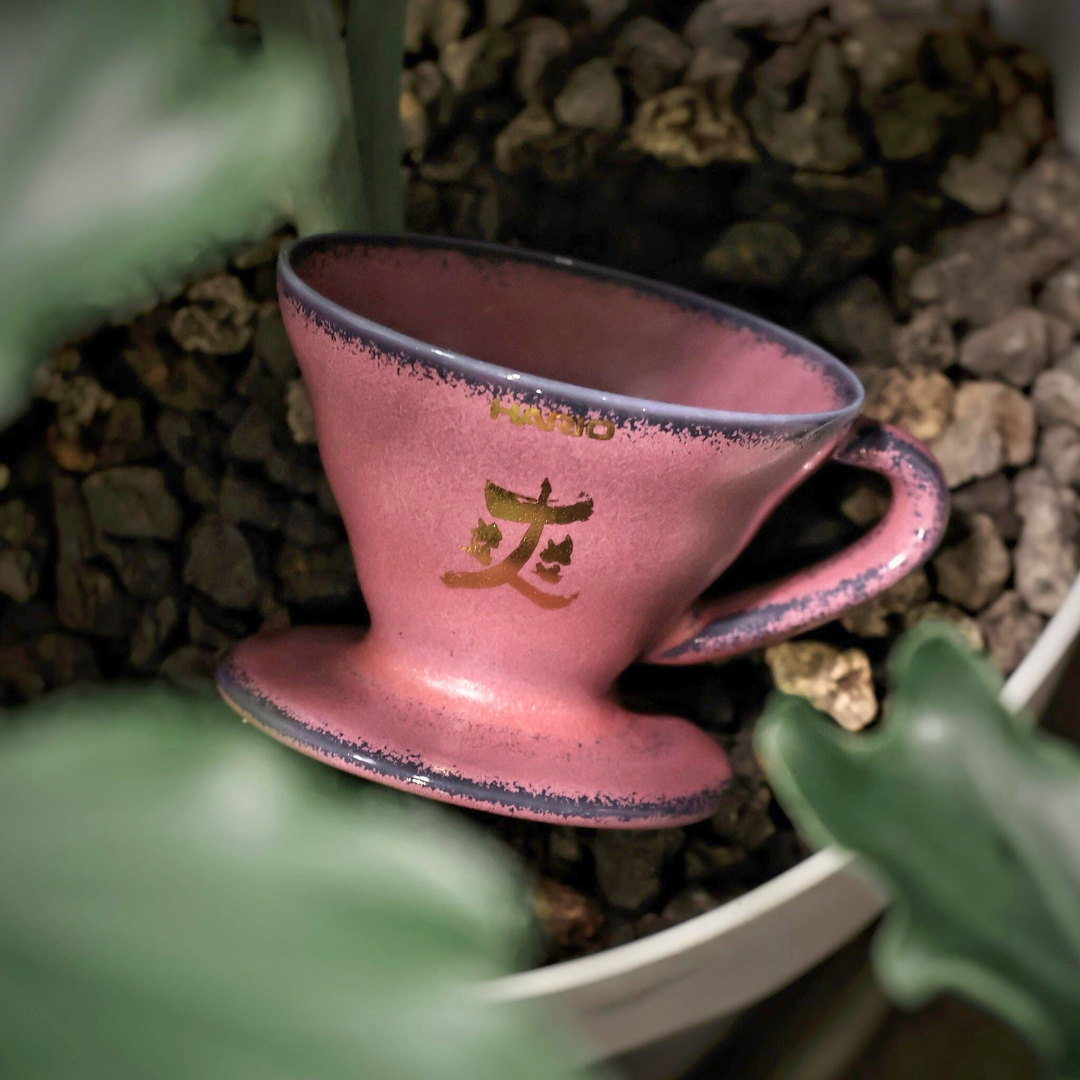 咖啡品牌Hario於台灣人手製作的特別版「咖啡爽節」咖啡杯($218),將限量發售。