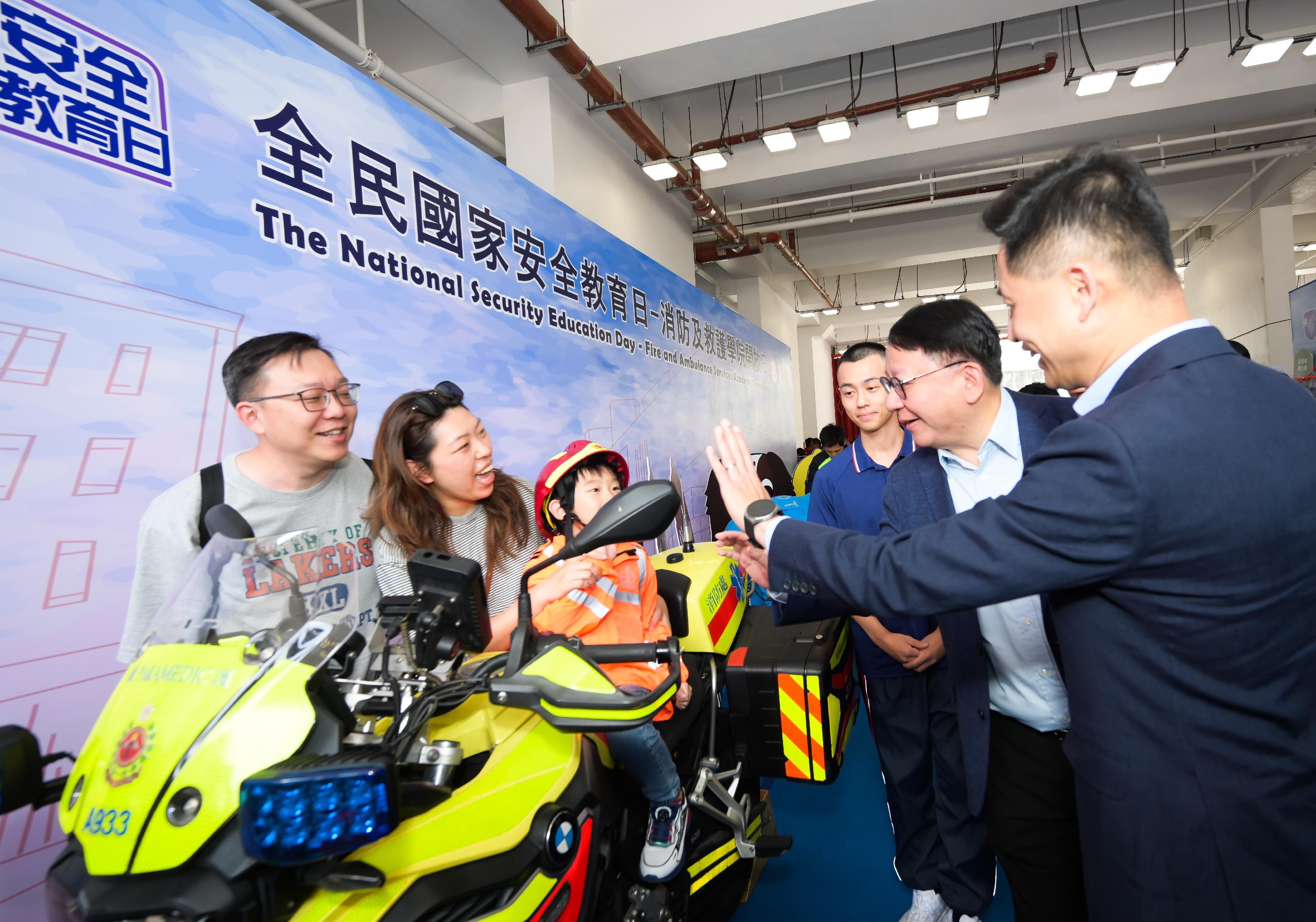 消防處今日在將軍澳消防及救護學院舉行開放日。(政府新聞處)