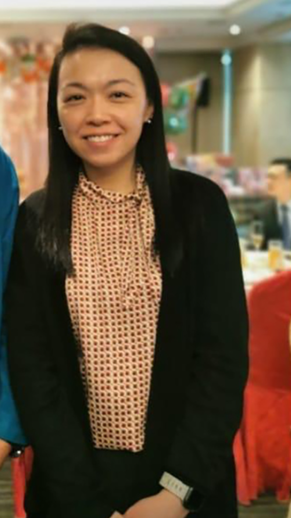 據報該載荷專家為女總督察黎家盈。消息指,前年已到北京受訓的黎家盈,近日獲警隊晉升為警司。