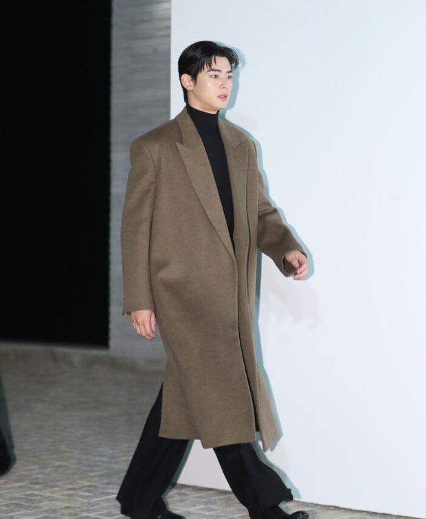 車銀優正在拍攝新劇《The Wonder Fools》,是他入伍前為fans準備的作品。