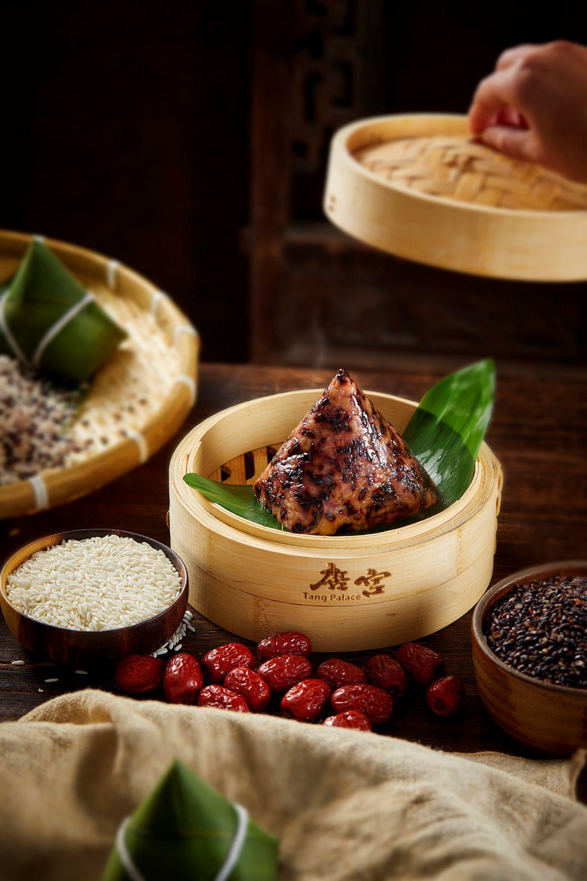 素食之選:古法紫米棗泥粽$62/隻