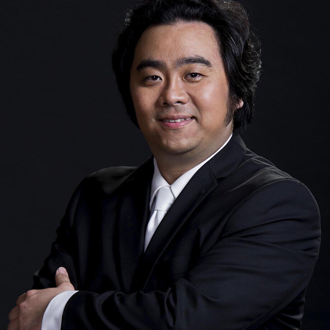 男中音孫礫,飾演日本高僧。