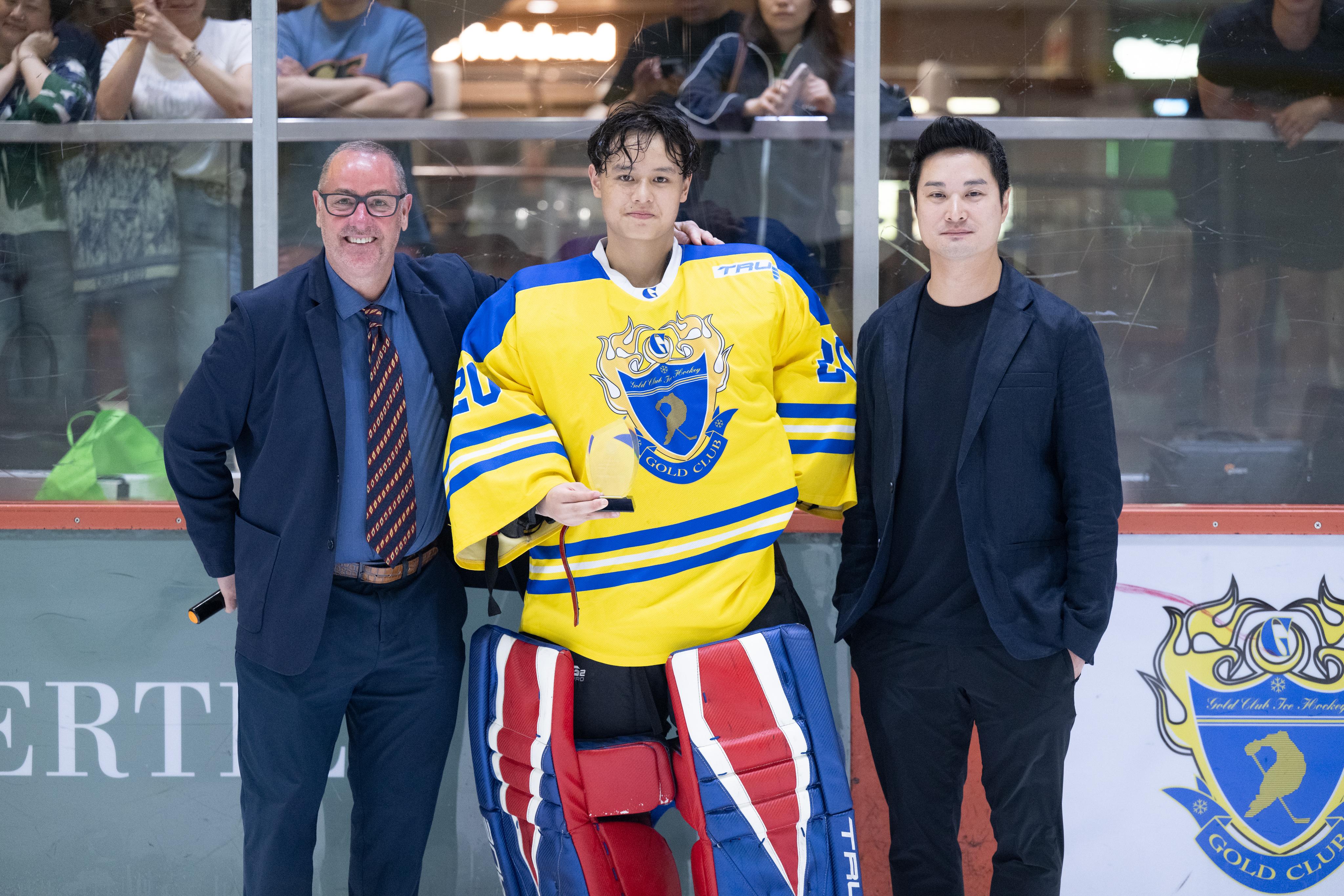 最佳門將 徐朗翹