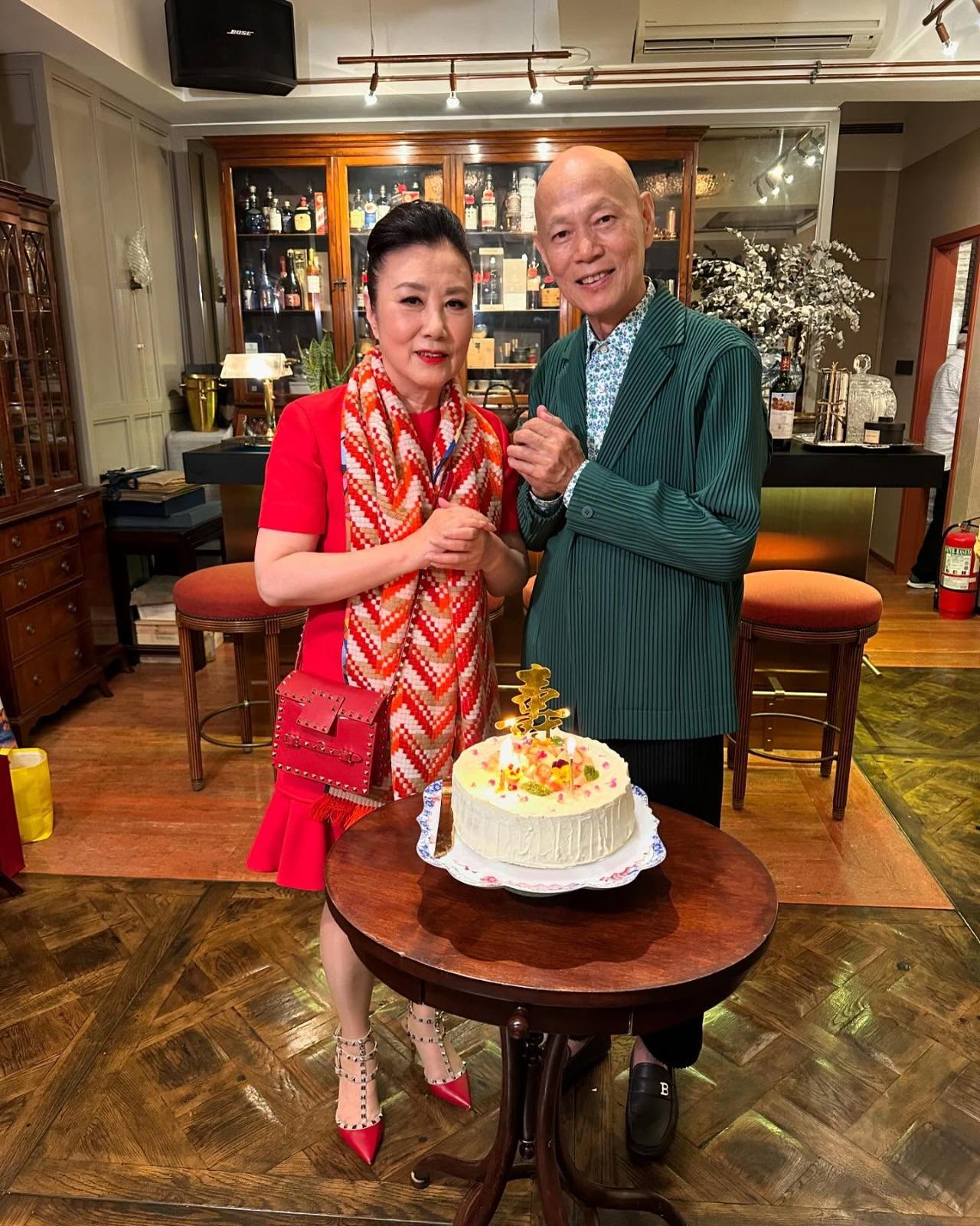 昨晚完騷後,阿姐應該趕去會合家英哥,慶祝結婚16周年。