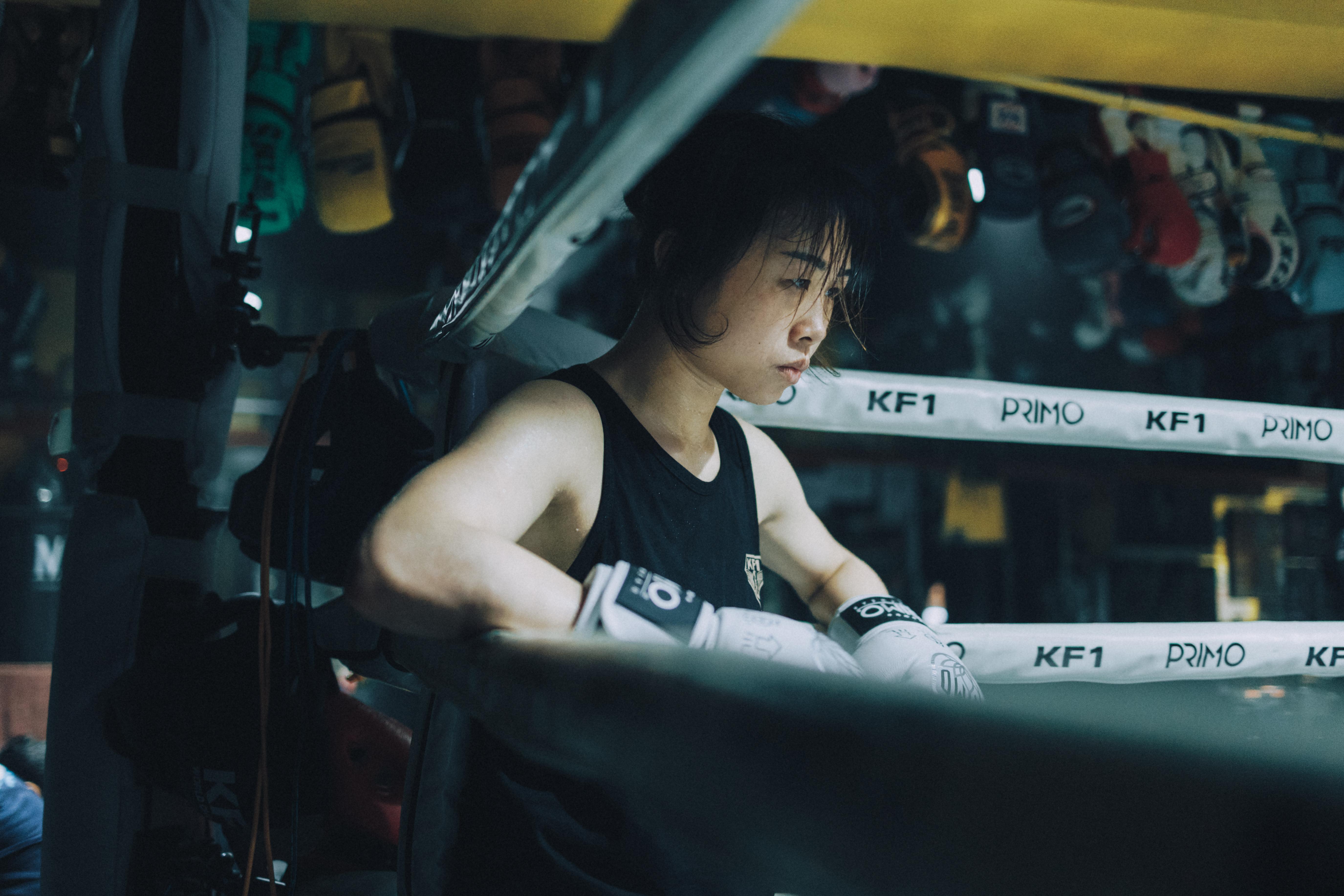 MV邀請了8個不同單位的運動員參與拍攝。