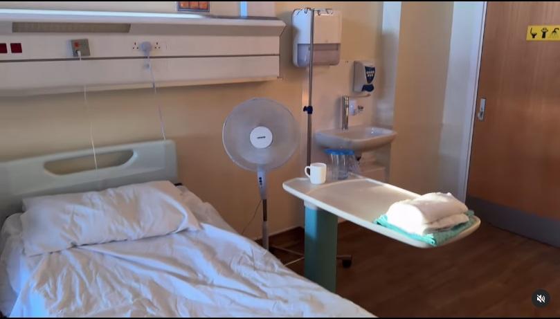 王喜拍視頻開箱台灣的病房。
