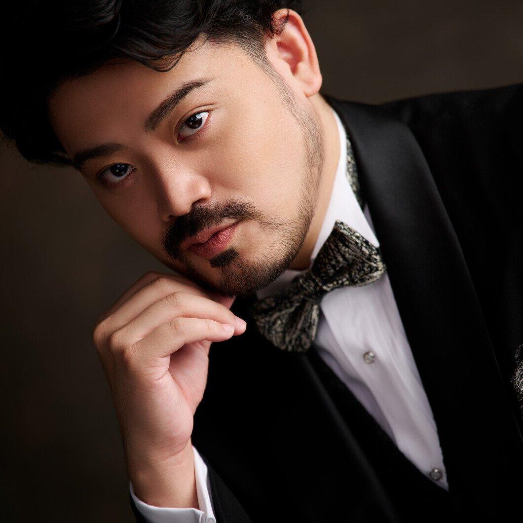 男高音石井基幾,飾演唐代皇子。