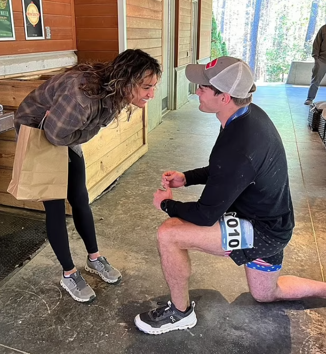 伊莎貝與丈夫科爾斯。(互聯網)