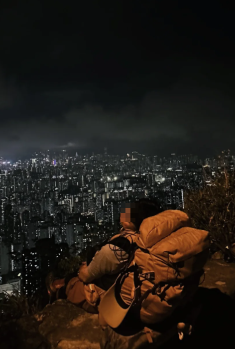 這名移走標距柱的遊客來自河南,並在小紅書徵求同伴於4月全走麥徑。