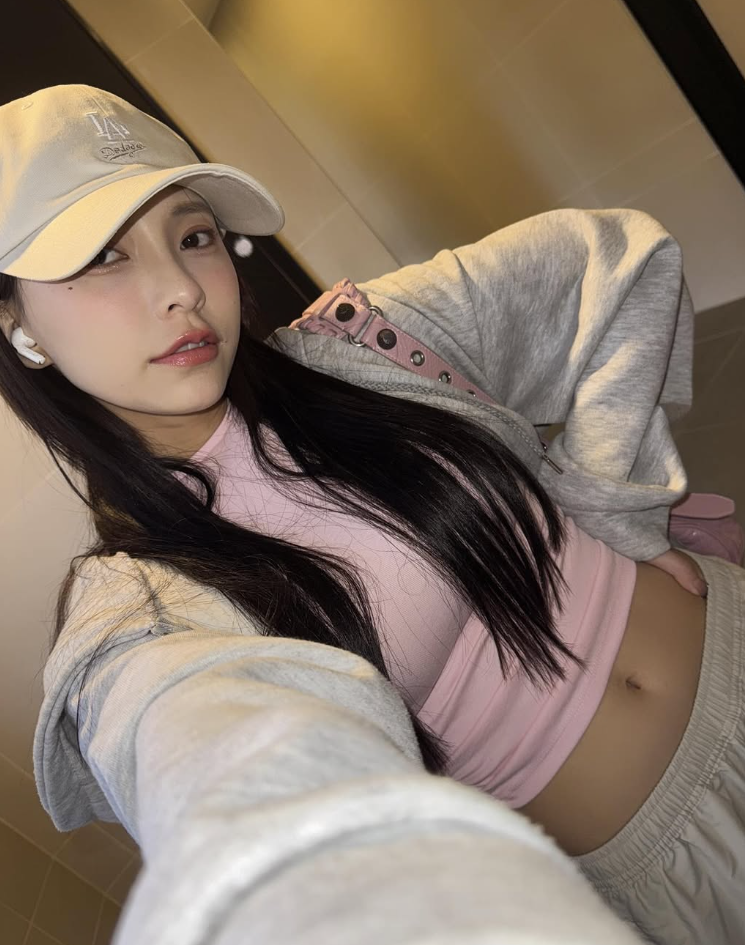 李芷霖(IG@leelin0)