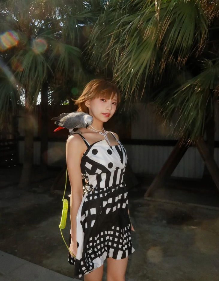 李芷霖(IG@leelin0)