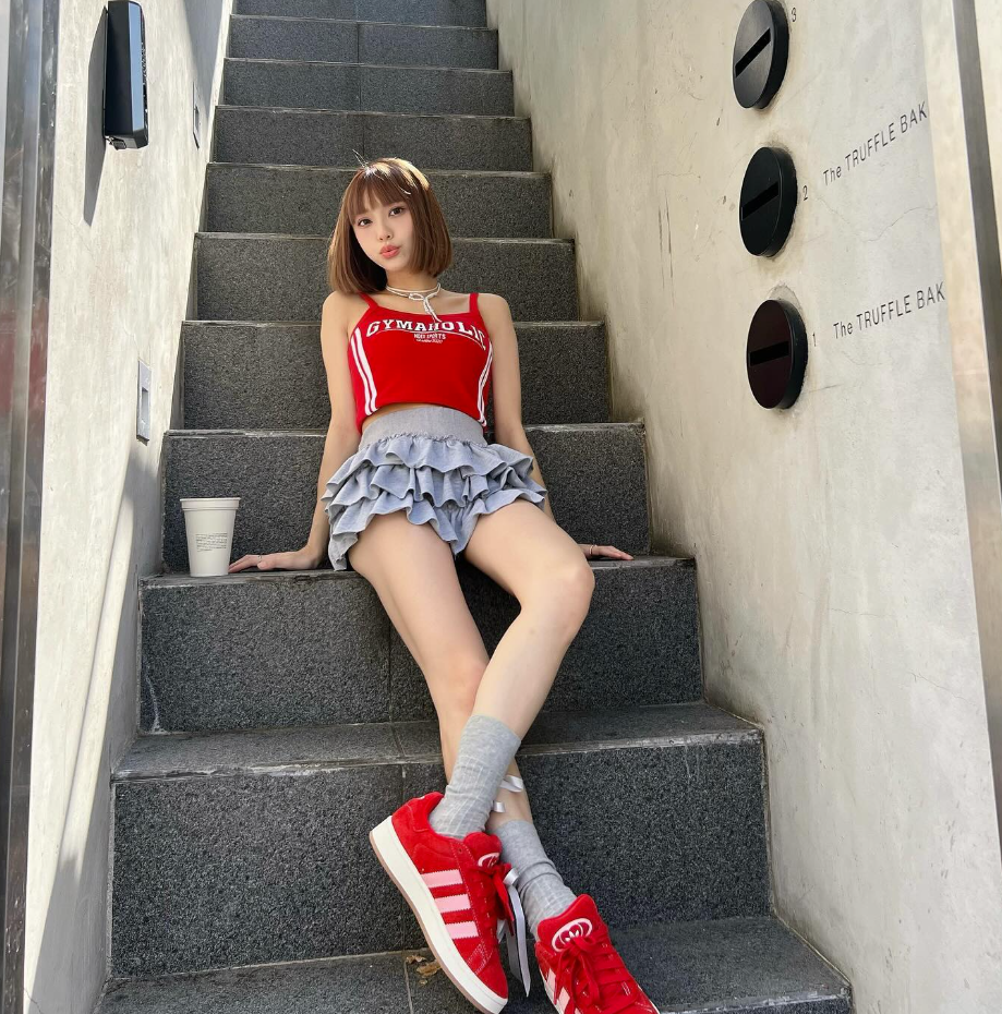 李芷霖(IG@leelin0)