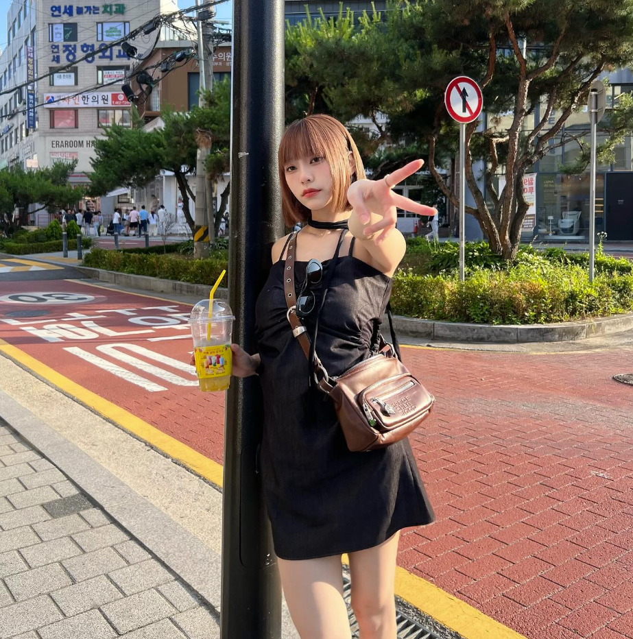 李芷霖(IG@leelin0)