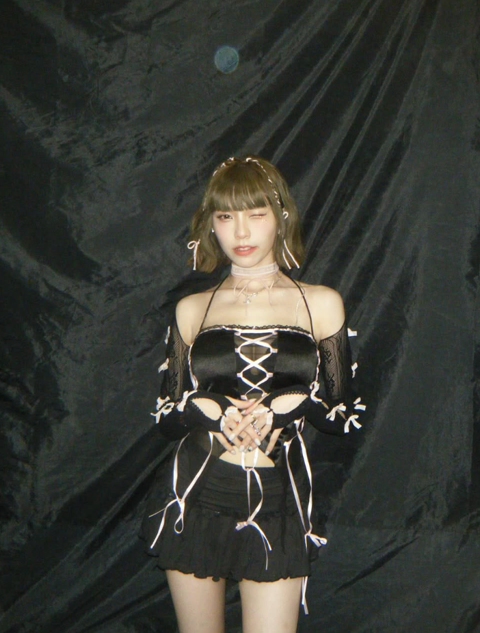 李芷霖(IG@leelin0)