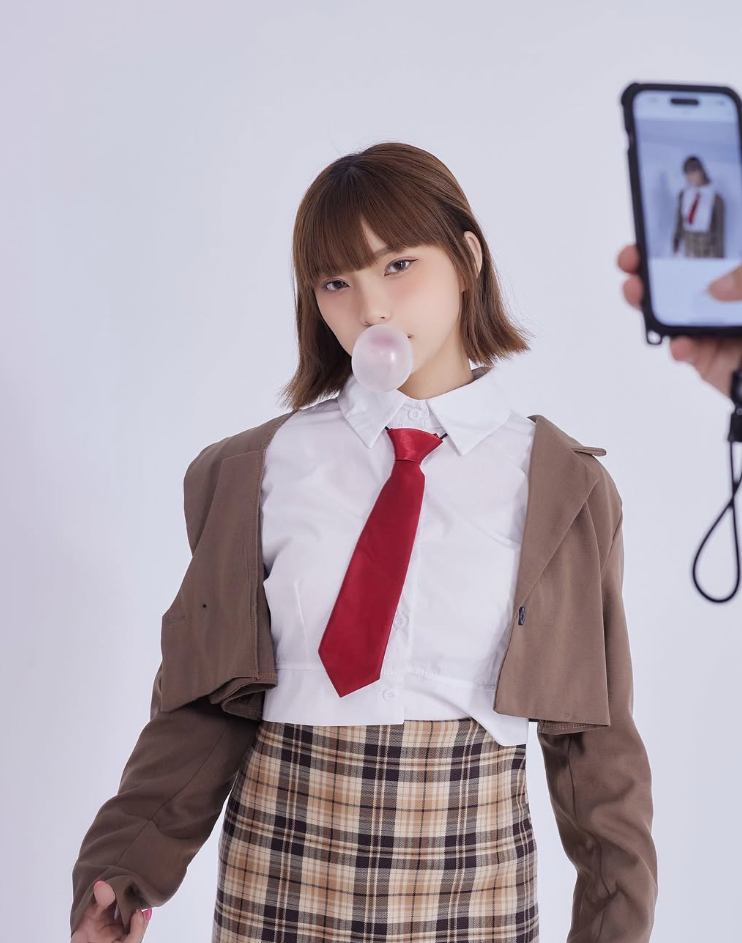 李芷霖(IG@leelin0)