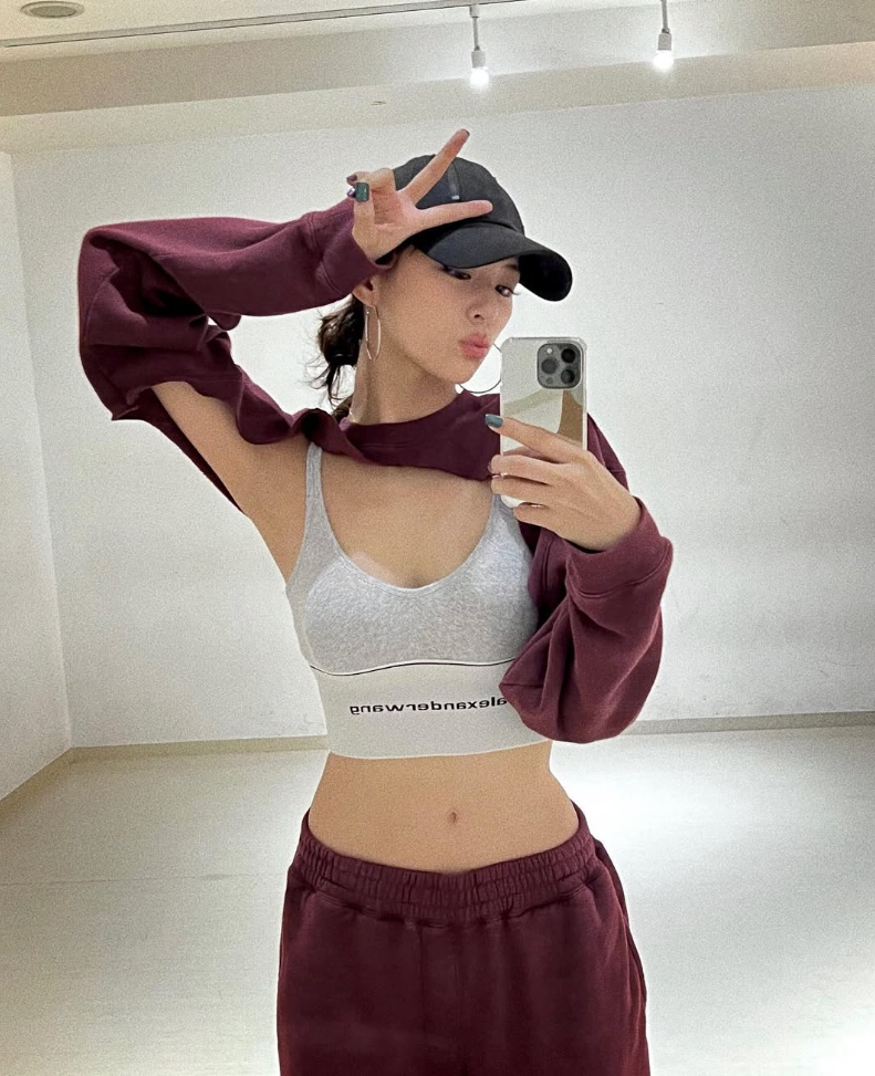 西內瑪利亞(IG@mariya_nishiuchi_official)