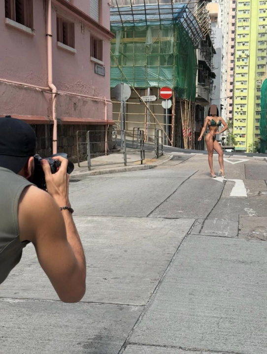 有網民發現她與攝影師繼續在第二街路中心拍攝,有攝影師及後於社交平台展示其於西邊街拍攝的作品,可見女子相信是健美人士。(Threads)