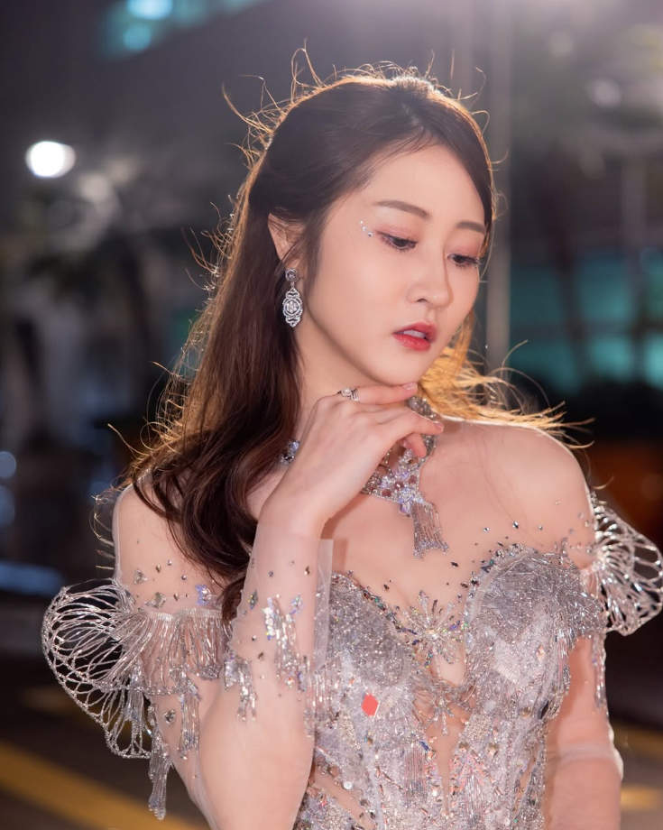 陳曉彤IG@cht.cindy