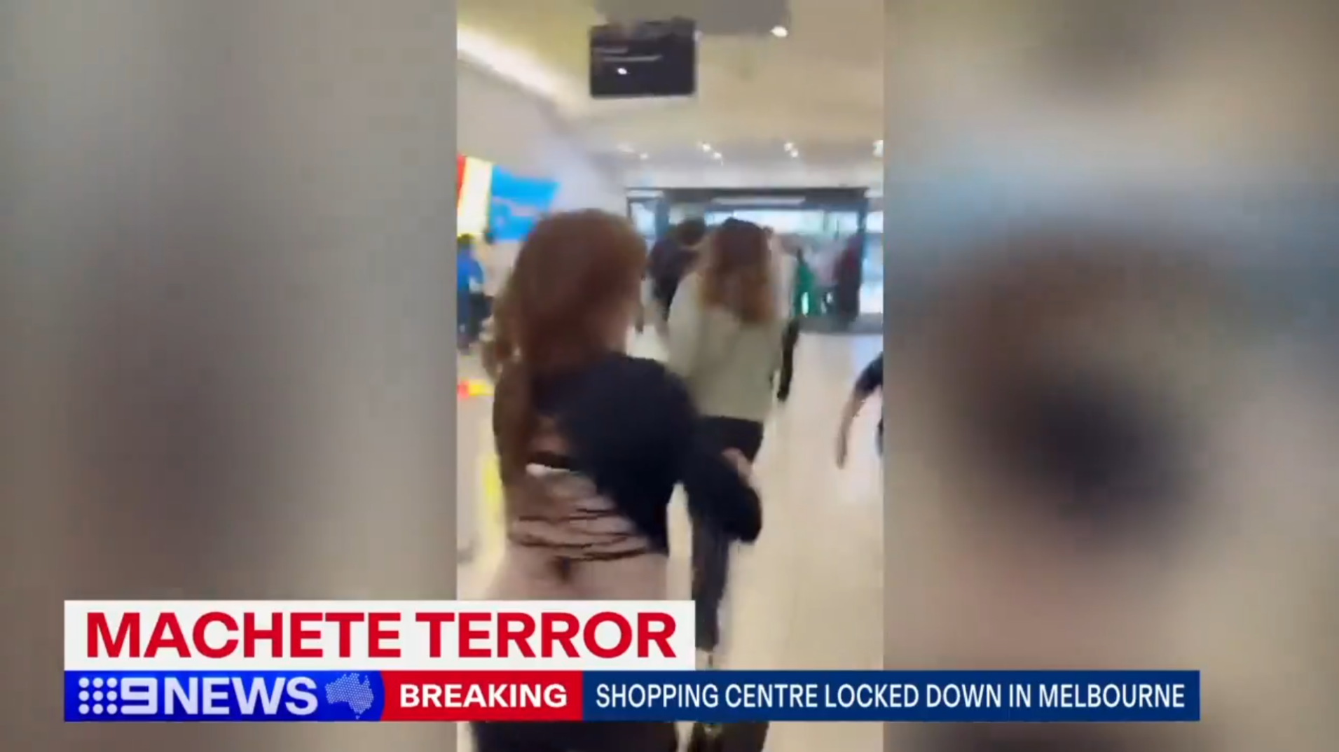 當時帶著3歲兒子在逛街的帕夫洛(Michael Pavlou)描述了現場「恐慌」和「混亂」的場景,「當我走出超市,看到一群人在跑。他們看起來很年輕,起初我以為是偷竊事件,但後來注意到越來越多人在跑,別人告訴我『有人拿著砍刀』」。