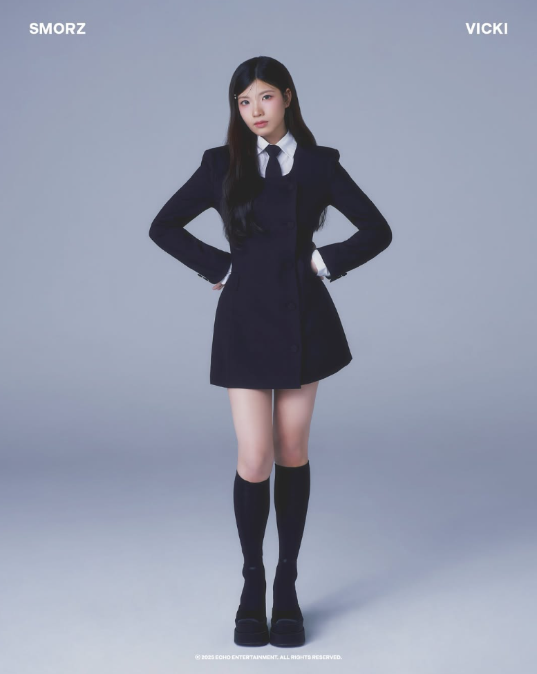 VICKI(IG/smorz.official)