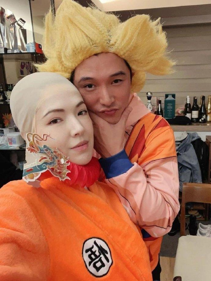 許瑋甯曾表示,對於生子計畫,她與邱澤持「順其自然」態度。