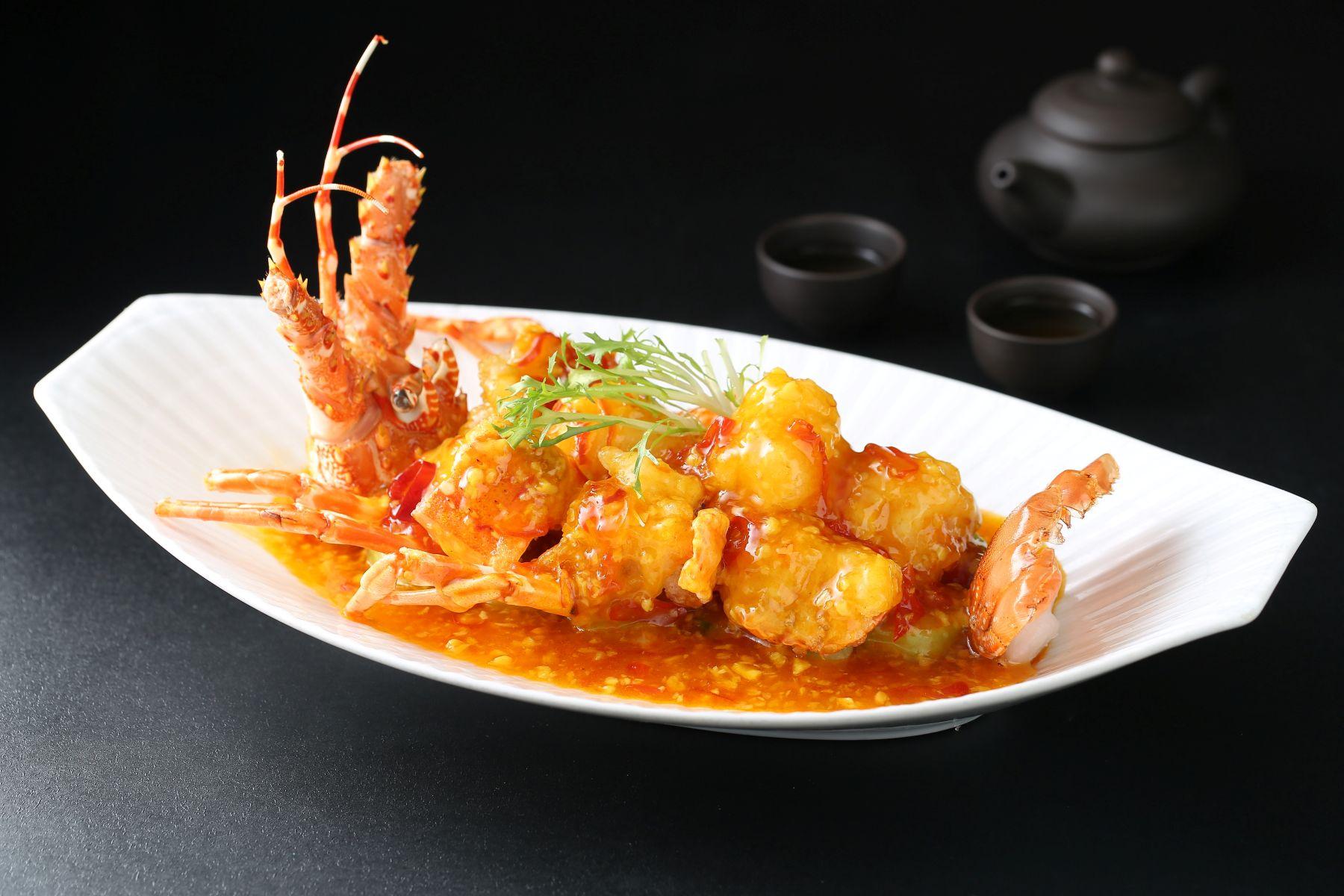 鄧記(尖沙咀)招牌菜泡椒蒜香龍蝦