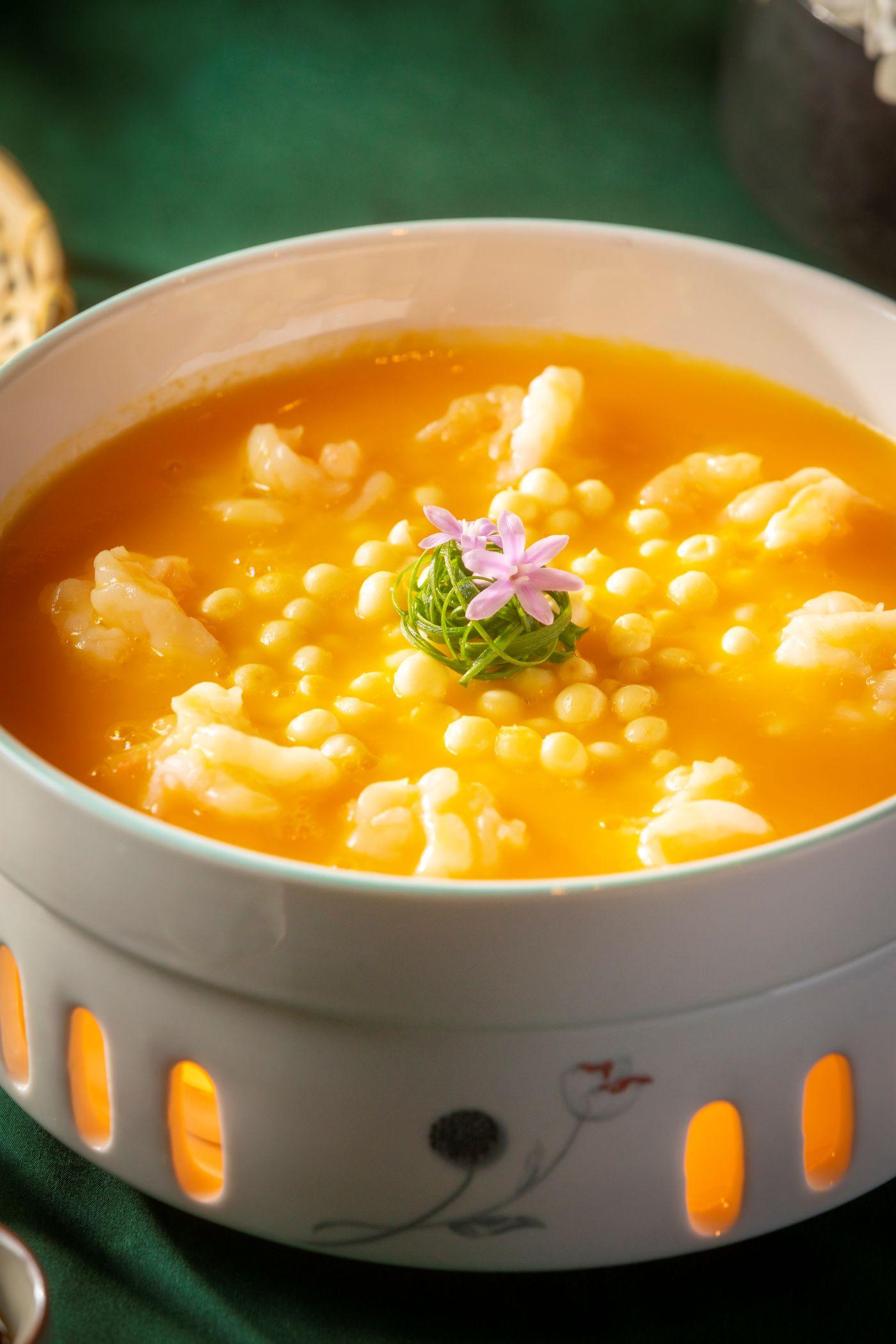 金湯雞頭米牡丹蝦球