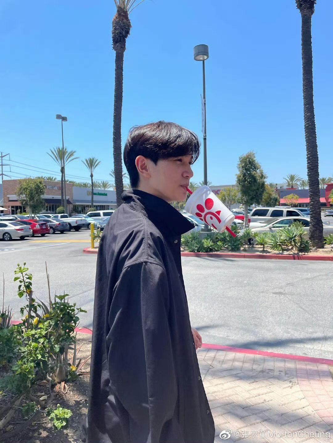 不經不覺,魔童已18歲。