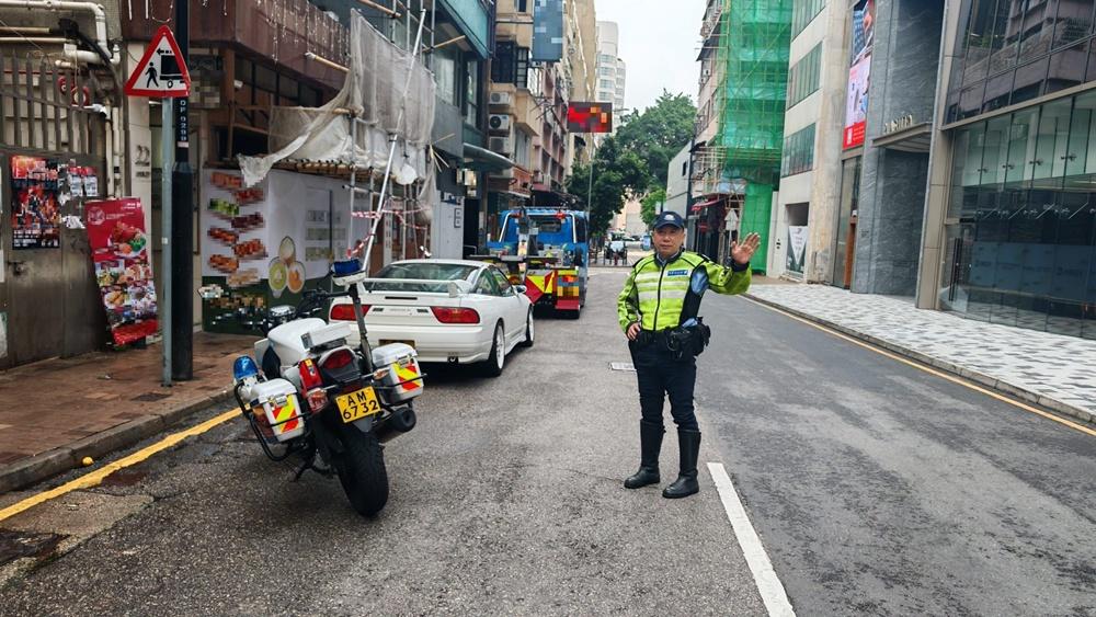 今年截至年4月,油尖警區共發出79,399張定額罰款通知書及攝錄到503宗司機違例事項。(警方相片)