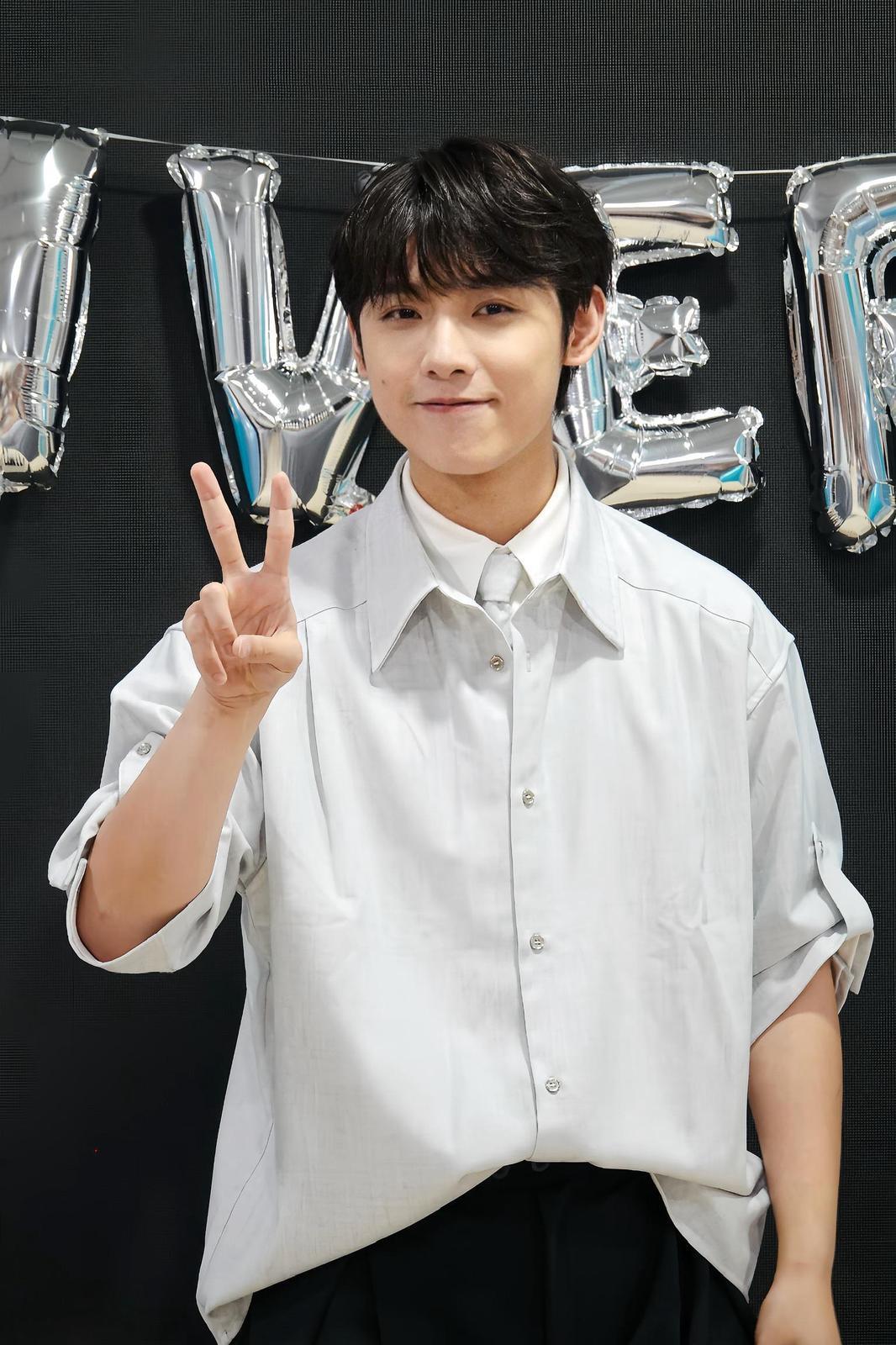 曾傲棐出道一週年見面會。