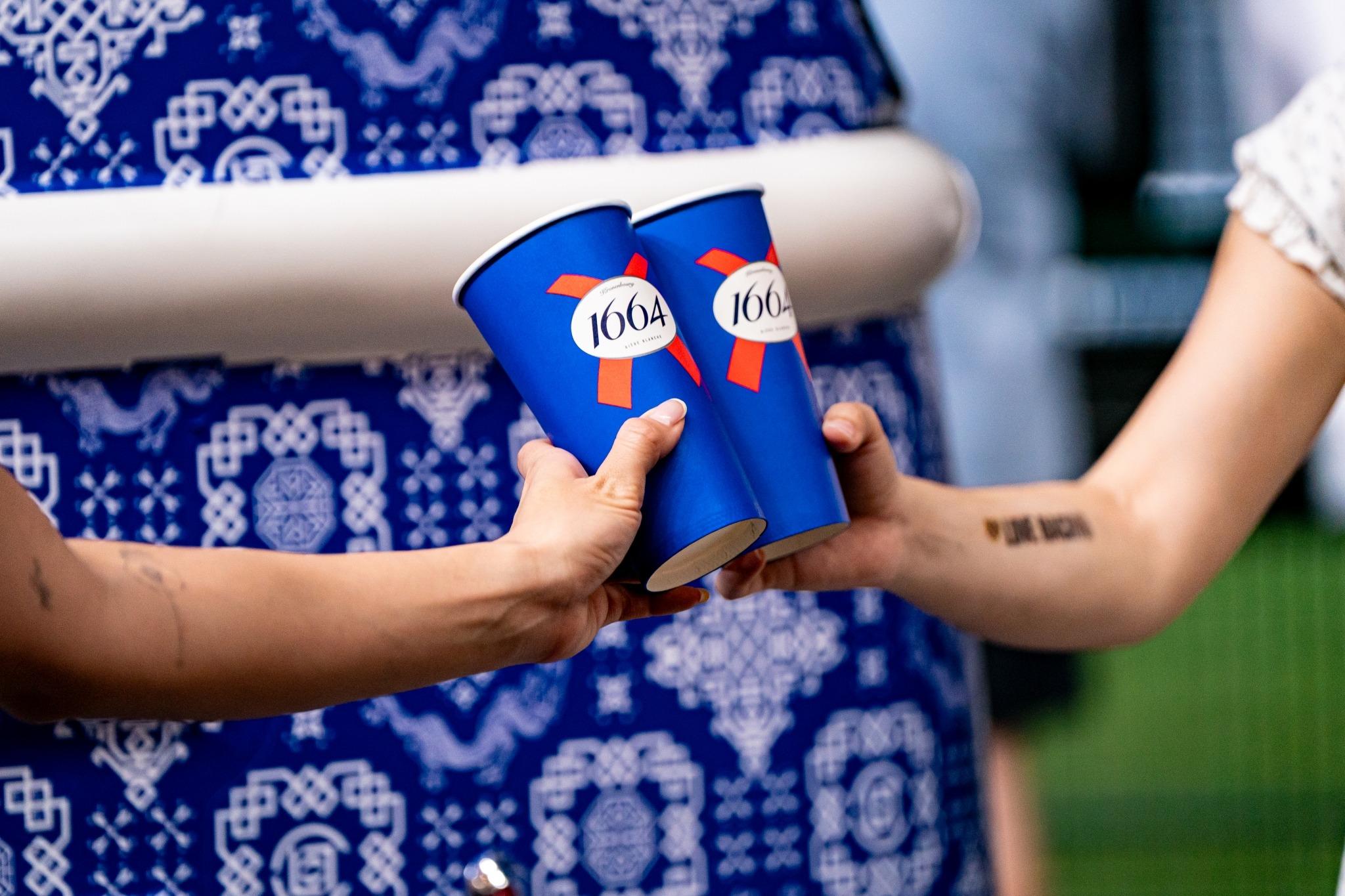 美食車及美食攤位帶來多款美食。