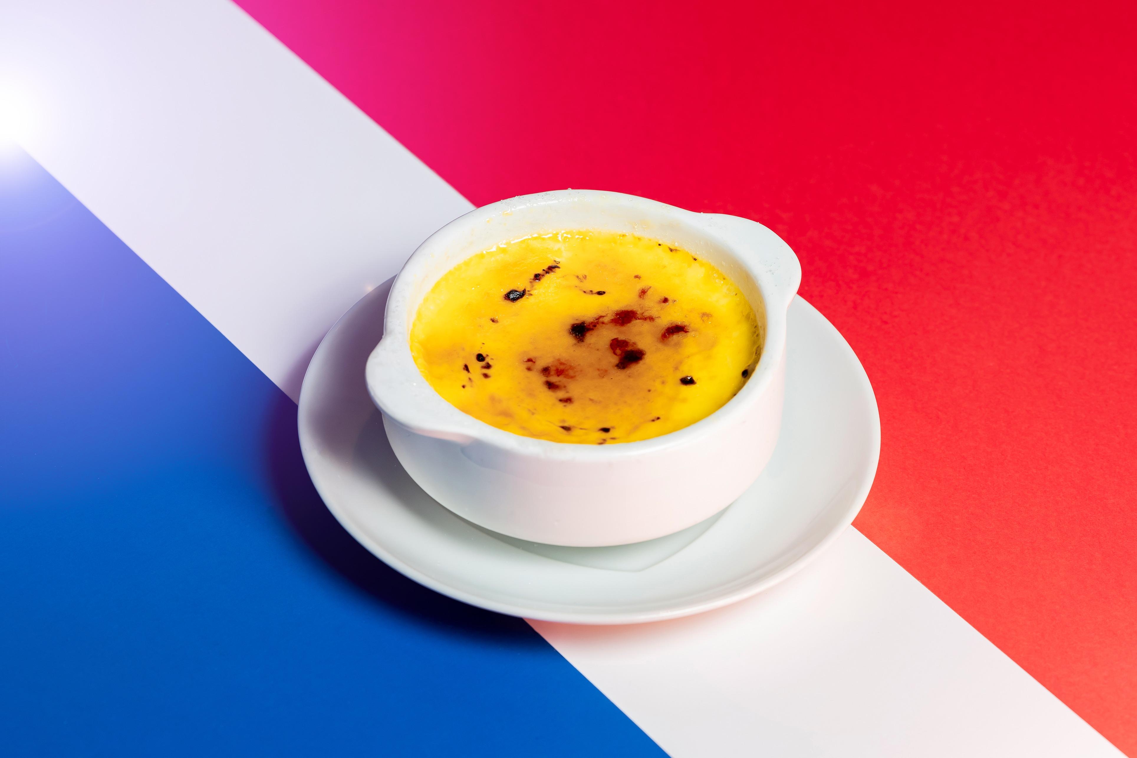 美食車及美食攤位帶來多款美食。