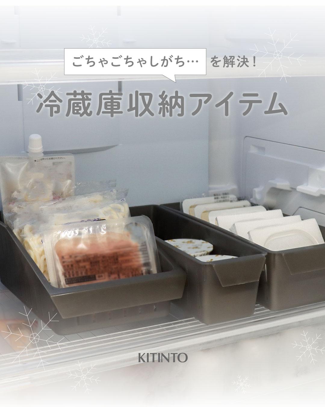 3COINS貨品種類繁多,由廚房小物、洗衣用品、燈具、防曬衣物、擺設,到化妝品、化妝用具、手機配件都有