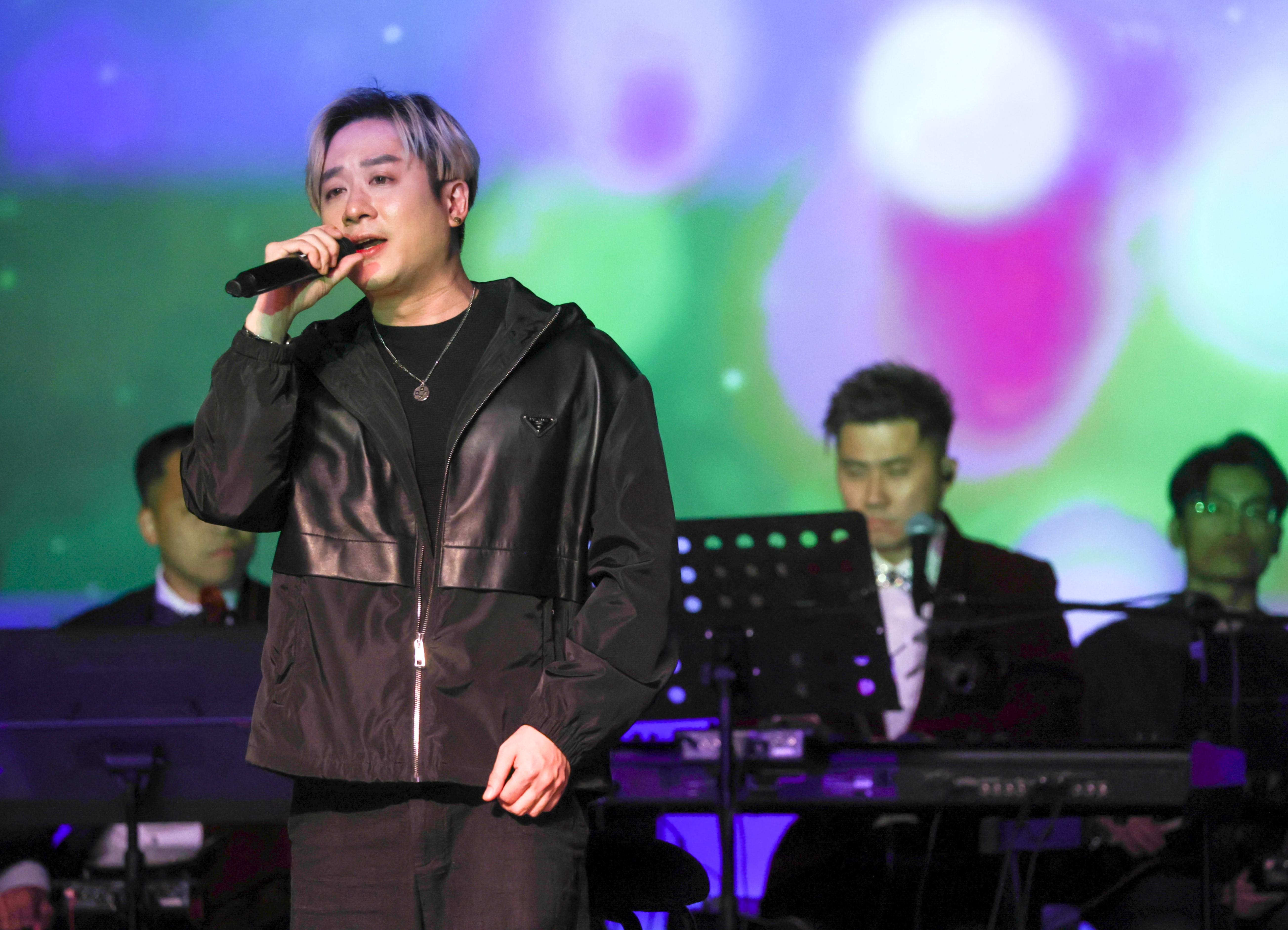 涂家堯準備了一首 《流着淚說分手》演唱,他演唱時太投入眼泛淚光,觀眾亦從他的歌聲感受到喜、怒、哀,樂。