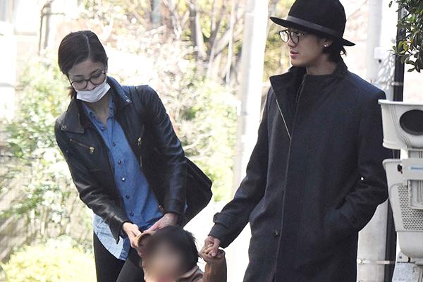 赤西仁於2023年底宣布離婚,與黑木美沙結束11年婚姻。