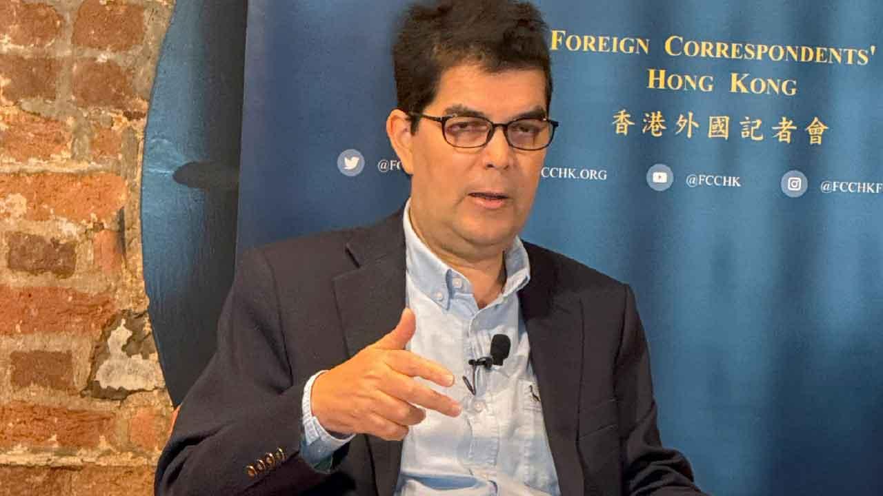 David Webb認為,香港只有堅持自身獨特性,才能在未來道路走得更穩更遠。