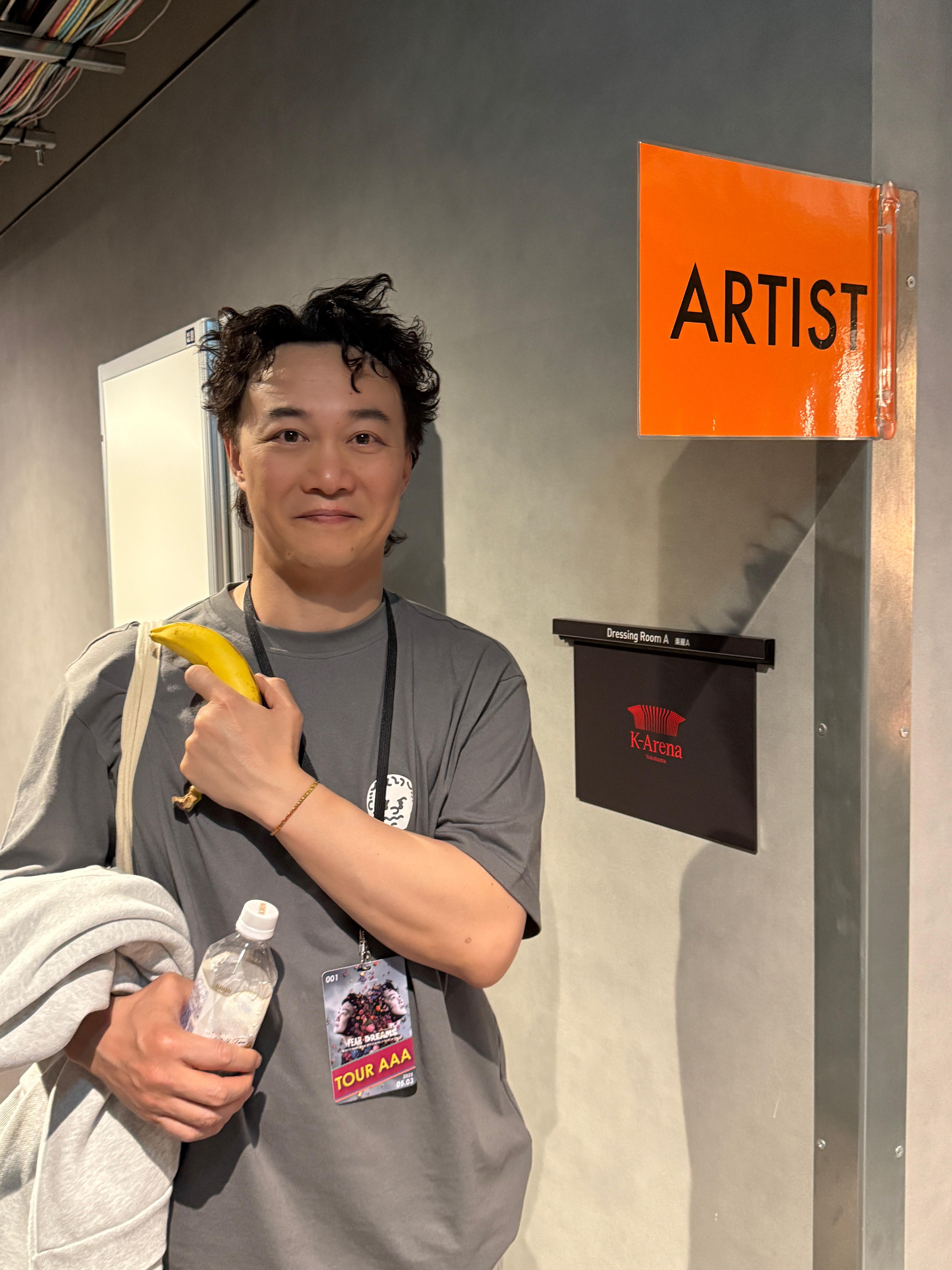 騷後今早當地發生4.1級地震,Eason表示一點也沒感覺到震動。