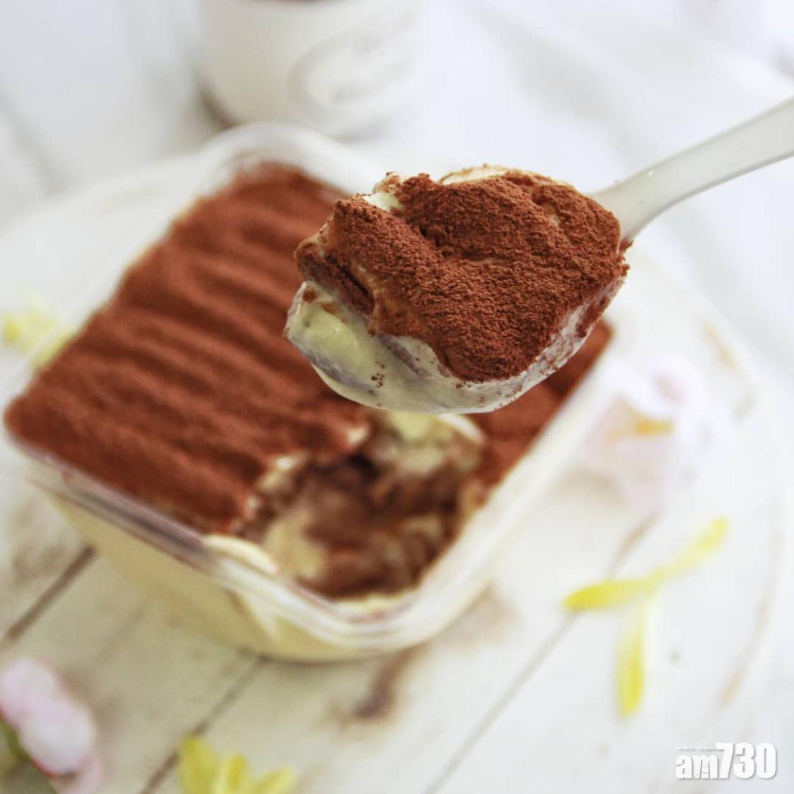 隔夜燕麥版Tiramisu,外表看起來與一般Tiramisu無異。(instagram@lusciousbite.id)