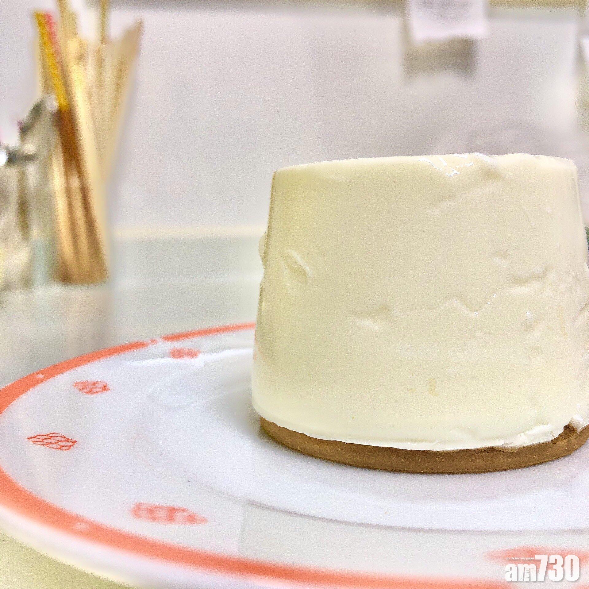 免焗芝士蛋糕食譜|不少網民都上載製成品。