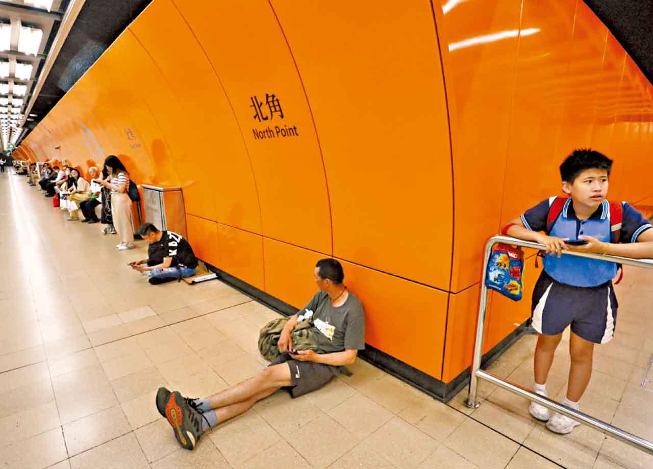 將軍澳綫上周四因電力事故導致服務暫停