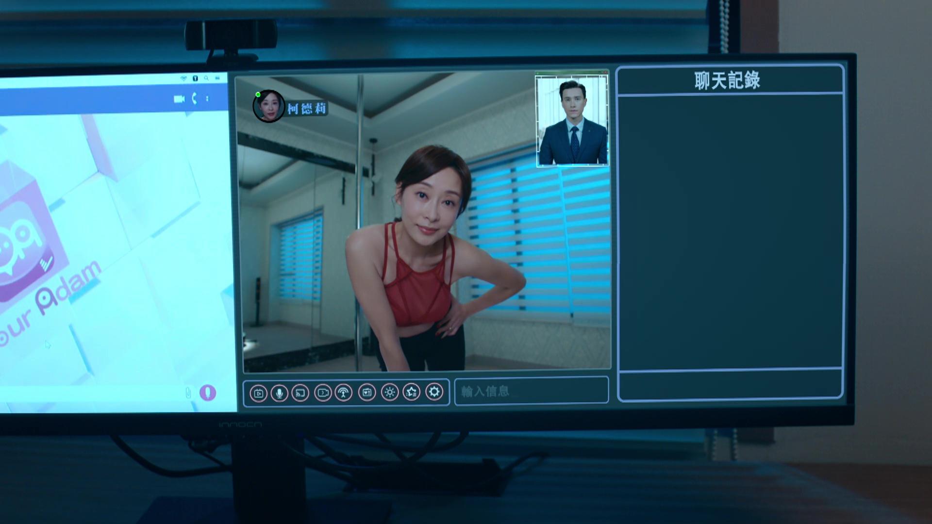 楊卓娜無論姿勢表情都勁有女人味。