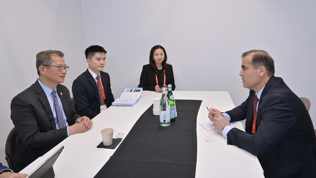 陳茂波出席亞洲開發銀行理事會第58屆年會。(陳茂波網誌)