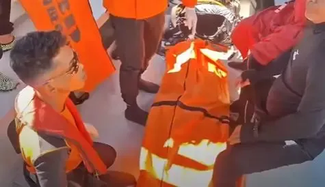 中國一名女遊客張曉涵(Zhang Xiao Han,音譯),在當地卡卡班島附近潛水時,為了找回自己掉進海中的GoPro相機而潛入大海,結果卻因此遇難。