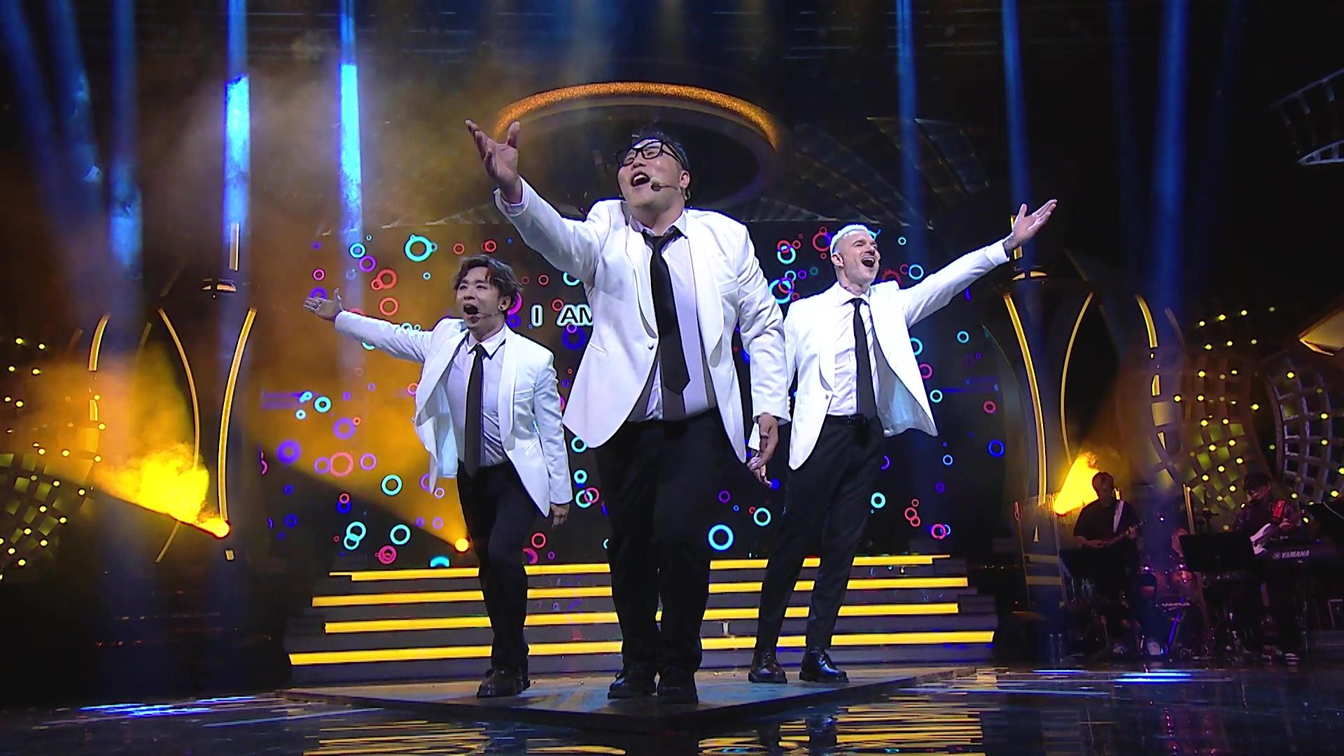 劉洋、占士丁丁及王鄭浚仁合力獻唱的升key 版《You Raise Me Up》。