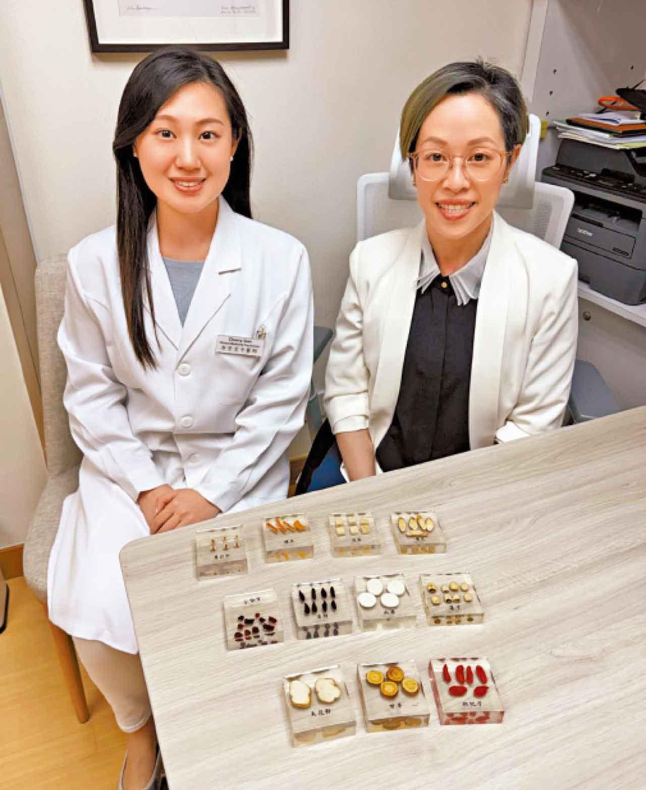 郭莹莹及黃韻婷