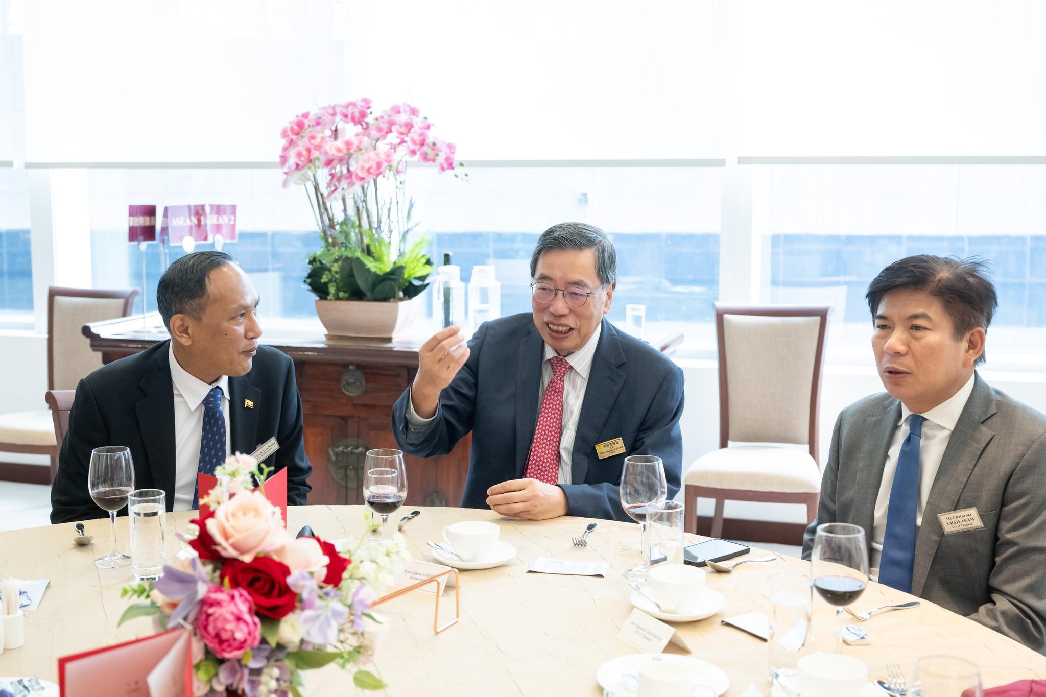 @fb立法會主席梁君彥議員